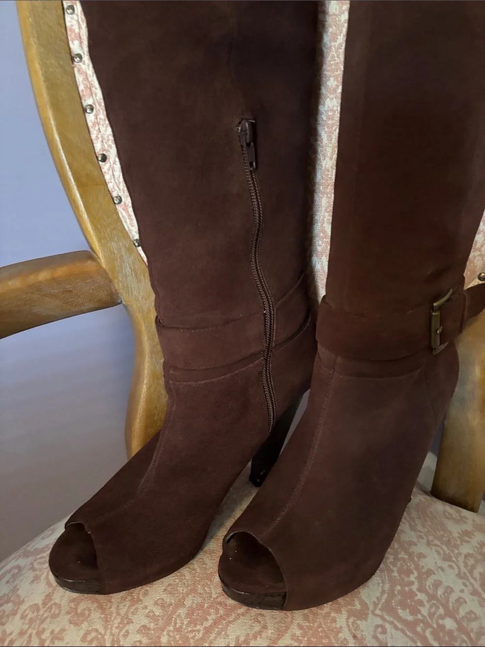 Fabulous Knee High Suede Boots!